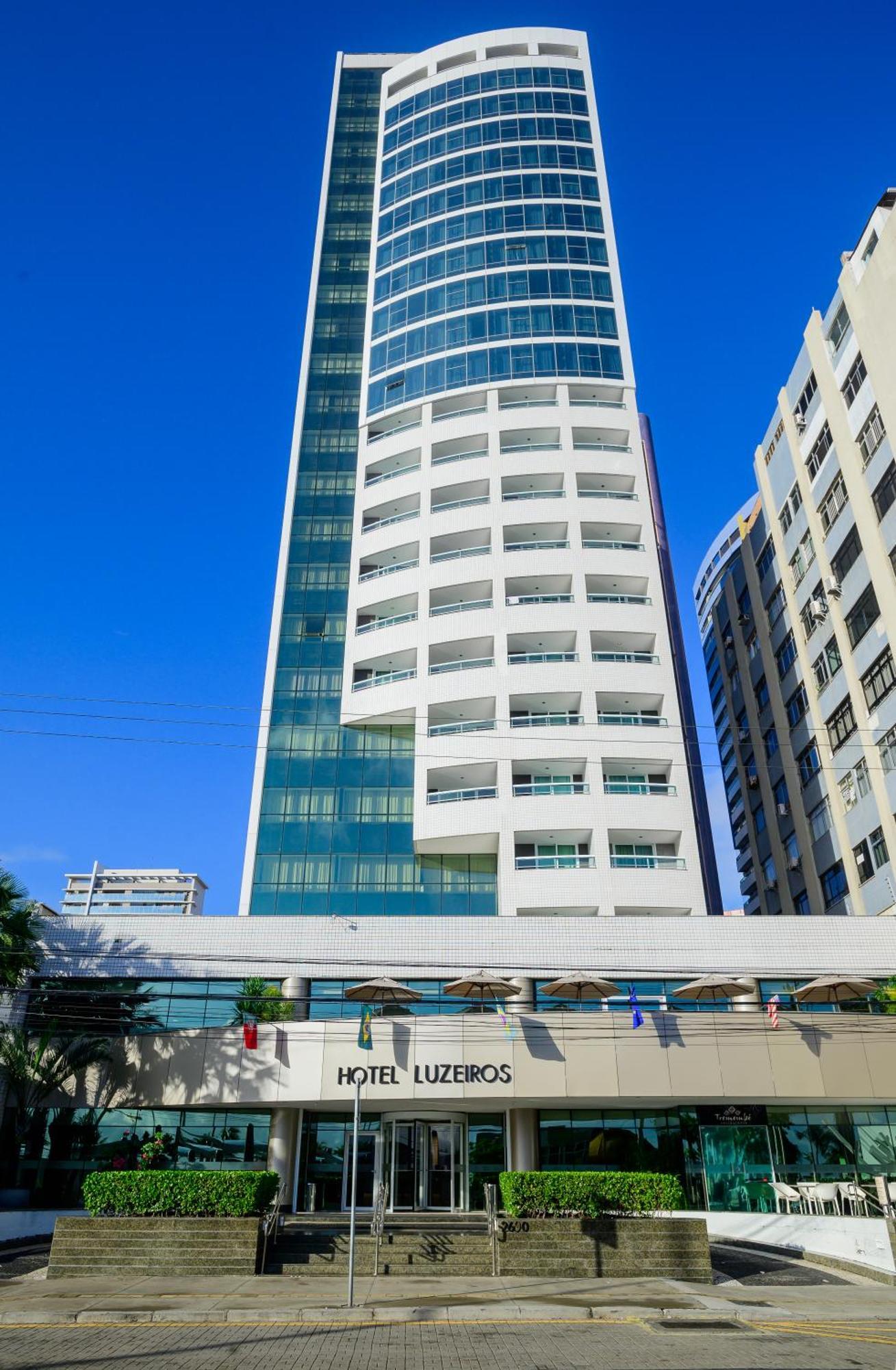 Hotel Luzeiros Fortaleza 외부 사진 The building in 2013